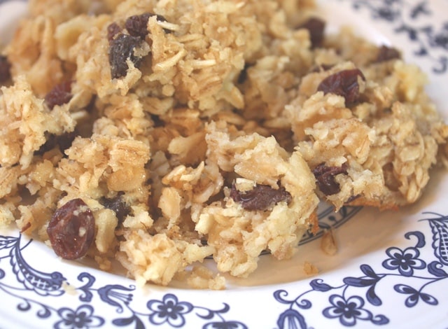 Baked Oatmeal recipe by Barefeet In The Ktichen