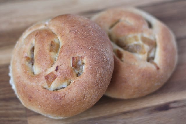 Caramelized Onion Rolls - Whole Wheat recipe by Barefeet In The Kitchen