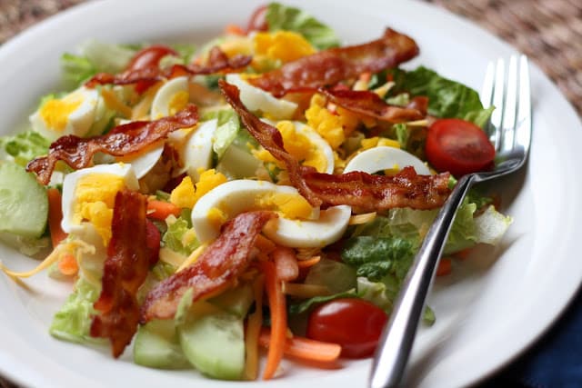 Bacon and Egg Garden Salad recipe by Barefeet In The Kitchen