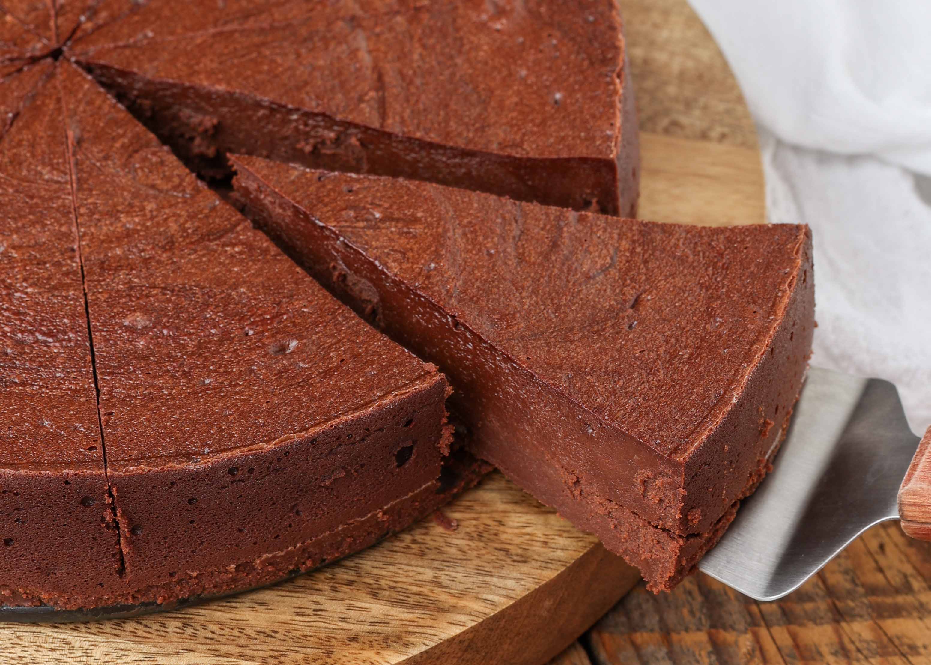 Flourless Stout Chocolate Cake - My Sequined Life