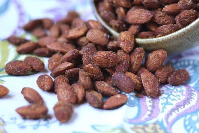 Sweet and Spicy Almonds with Brown Sugar and Cayenne recipe by Barefeet In The Kitchen