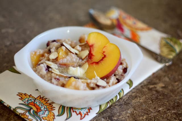 Peach Oatmeal with Cranberries and Almonds recipe by Barefeet In The Kitchen