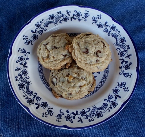 Chocolate Chip Macadamia Nut Cookies recipe by Barefeet In The Kitchen