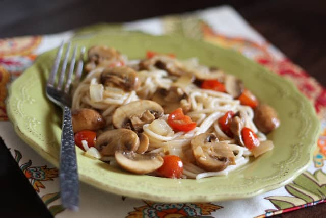 Lemon Butter Pasta with Mushrooms and Tomatoes
