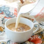 Steamed milk and espresso for Cafe con Leche