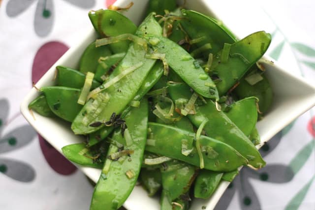 Herbed Snow Peas with Leeks recipe by Barefeet In The Kitchen