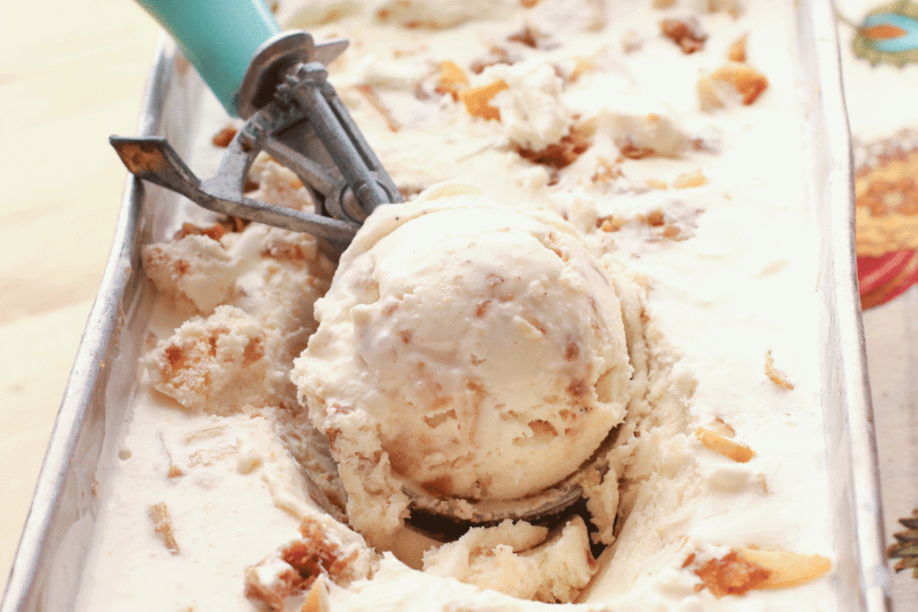 Apple Crisp Ice Cream recipe by Barefeet In The Kitchen