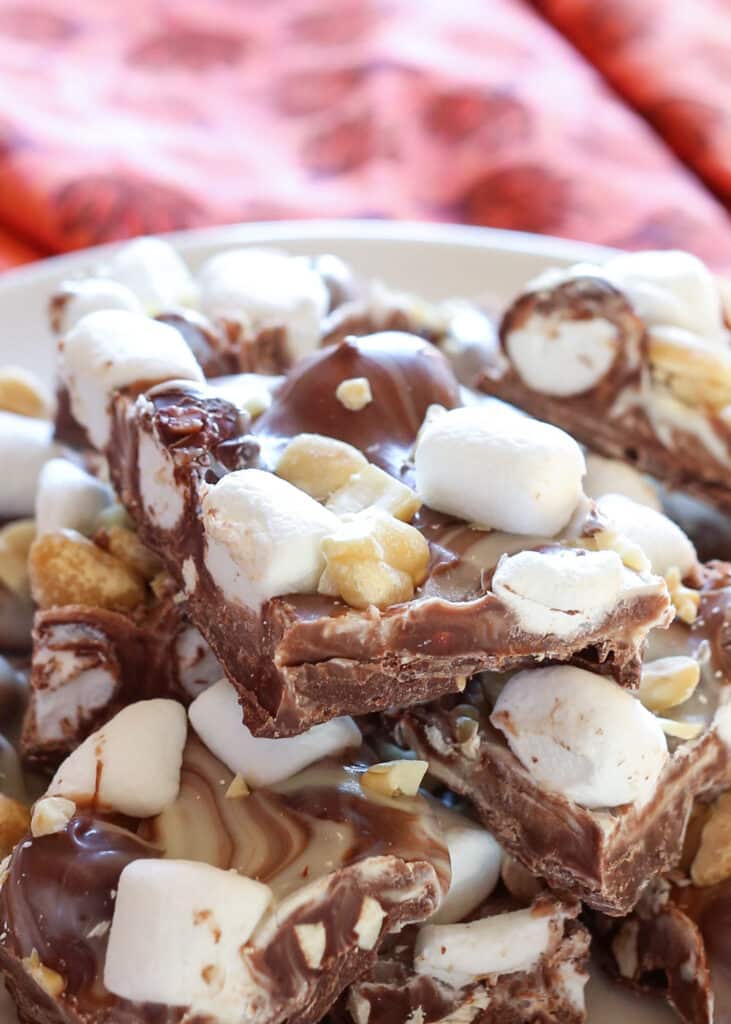 Rocky Road Chocolate Bark is filled with plenty of marshmallows and peanuts; it's perfect for gift-giving year round!