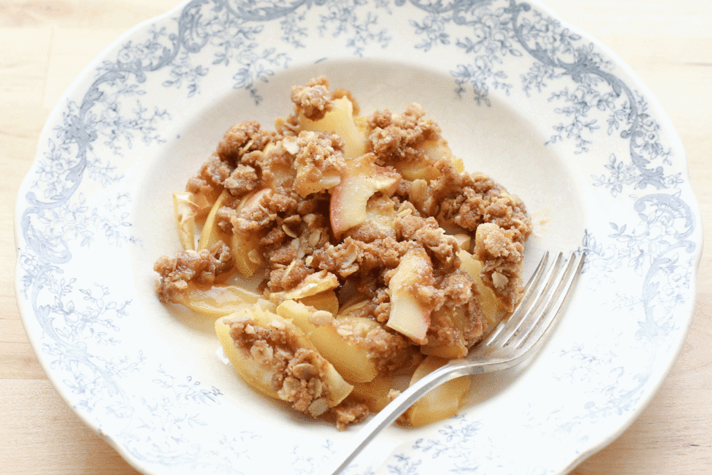 Barefeet In The Kitchen's Top 10 Recipes for 2014 - Old Fashioned Apple Crisp
