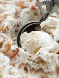 Peach Cobbler Ice Cream