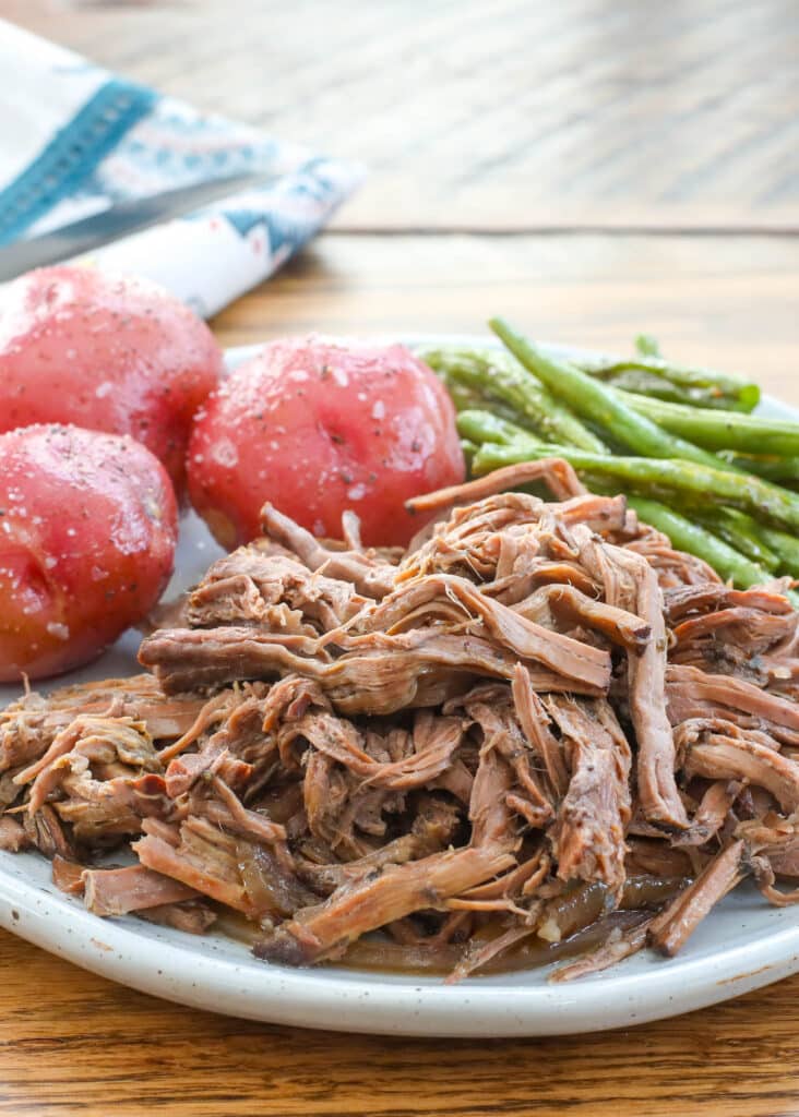Red Wine Roast Beef recipe - for the oven or the crock-pot