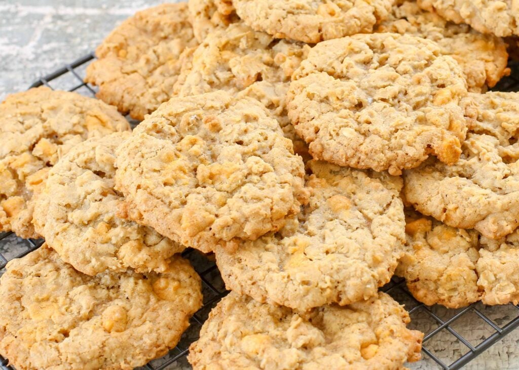 Chewy Oatmeal Cookies with butterscotch chips