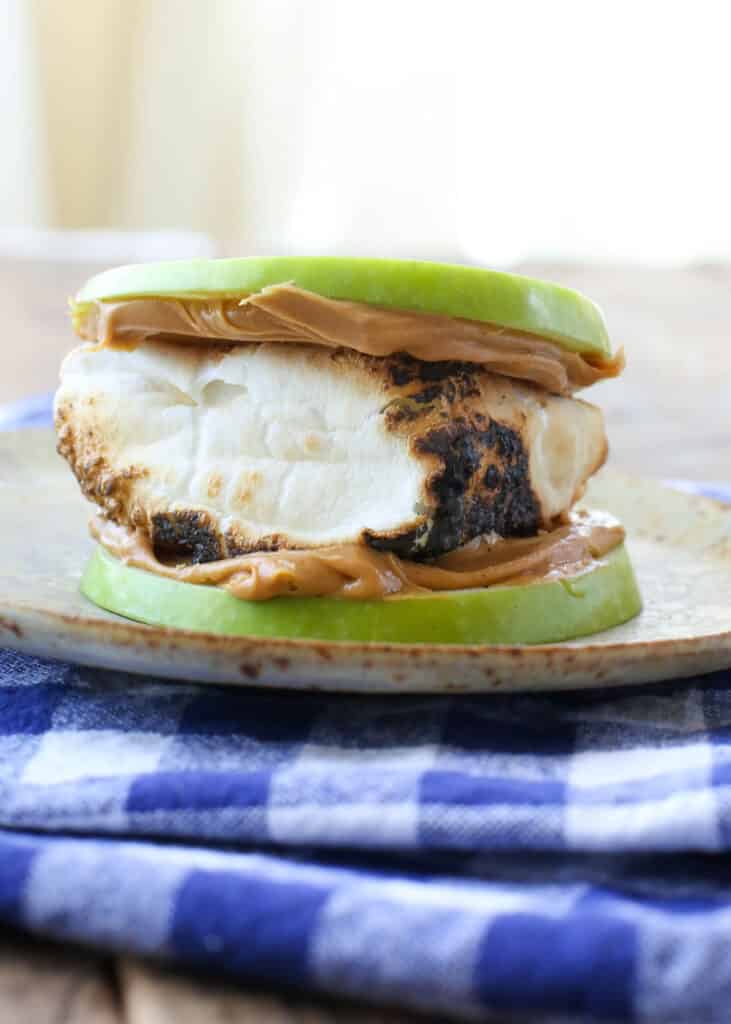 Green Apple S'mores are an unforgettable twist on a classic! get the recipe at barefeetinthekitchen.com
