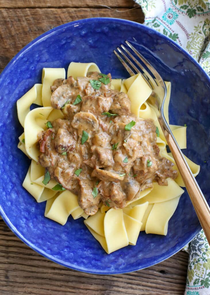 Slow Cooker Beef Stroganoff is an instant favorite with everyone who tastes it! - get the recipe at barefeetinthekitchen.com