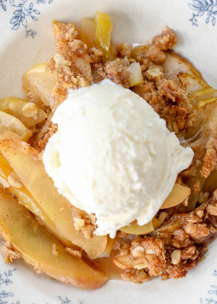 Old Fashioned Apple Crisp with Ice Cream