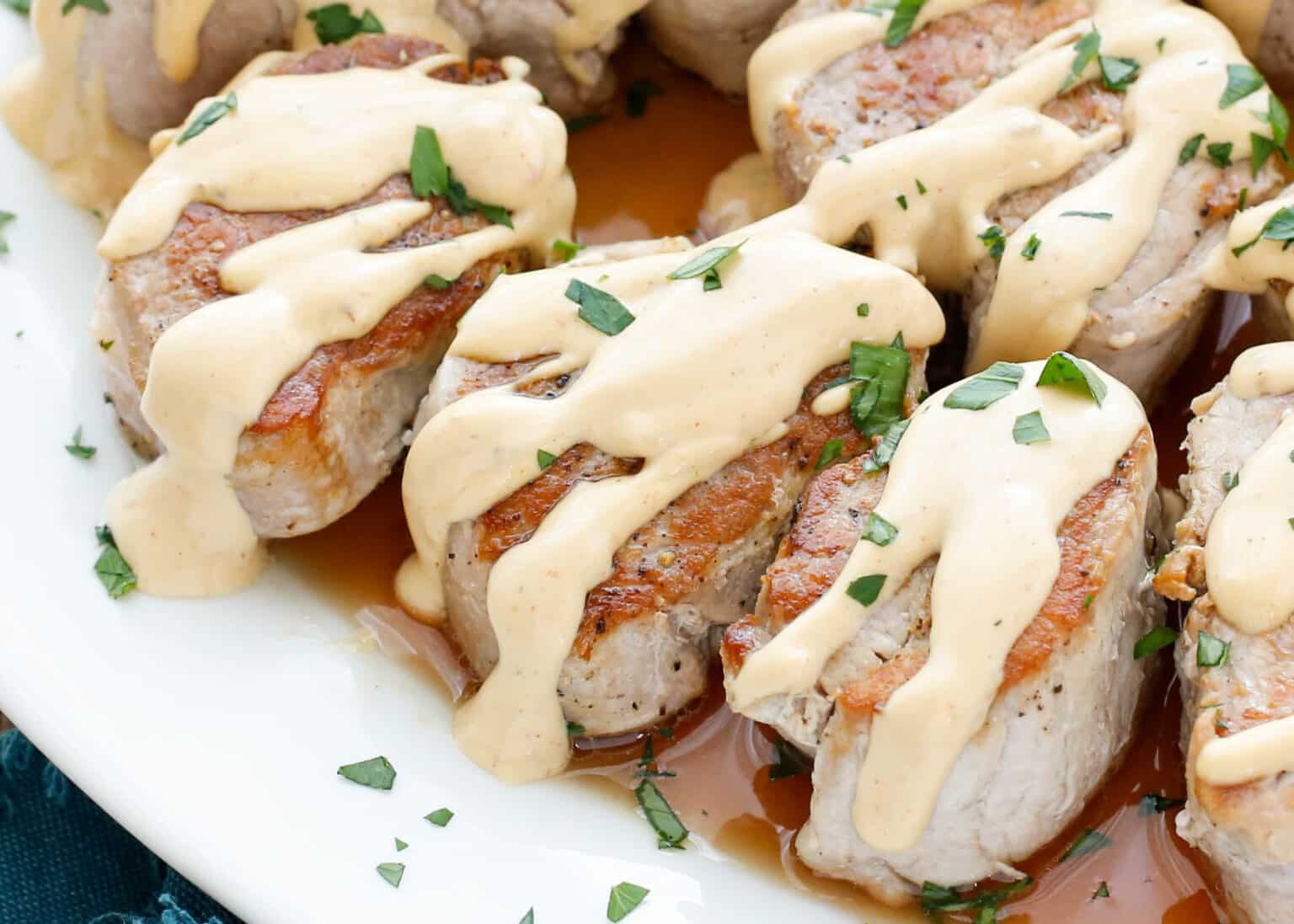 Pan Fried Pork Medallions With Creamy Wine Sauce Act One Art