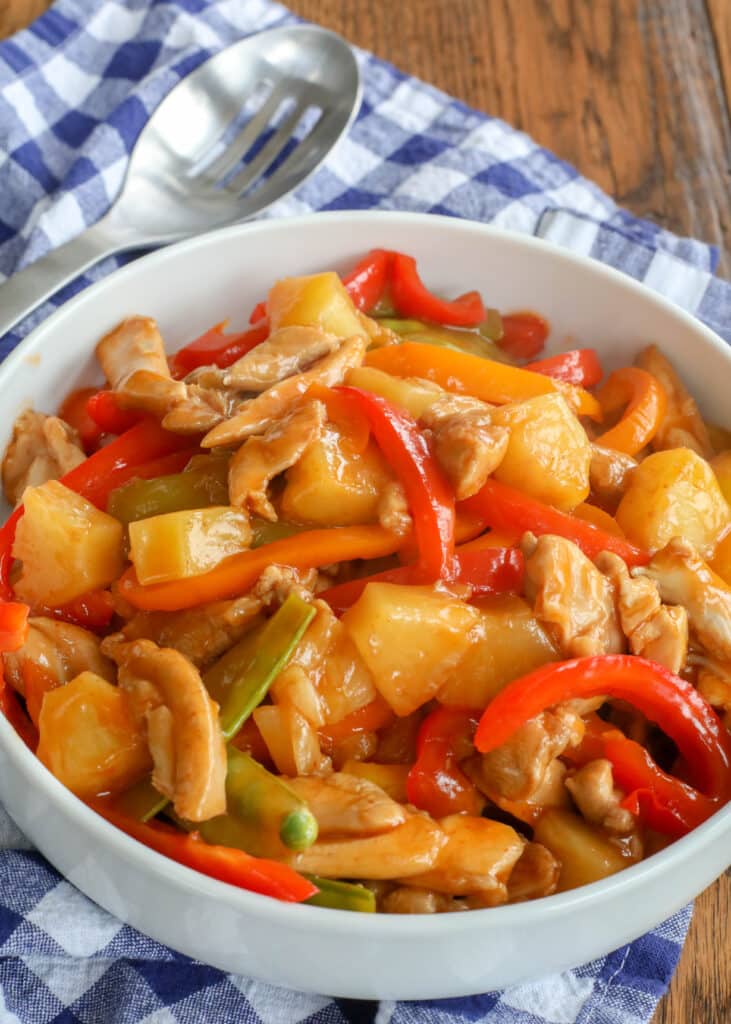 Sweet and sour stir fry with chicken, pineapple and peppers