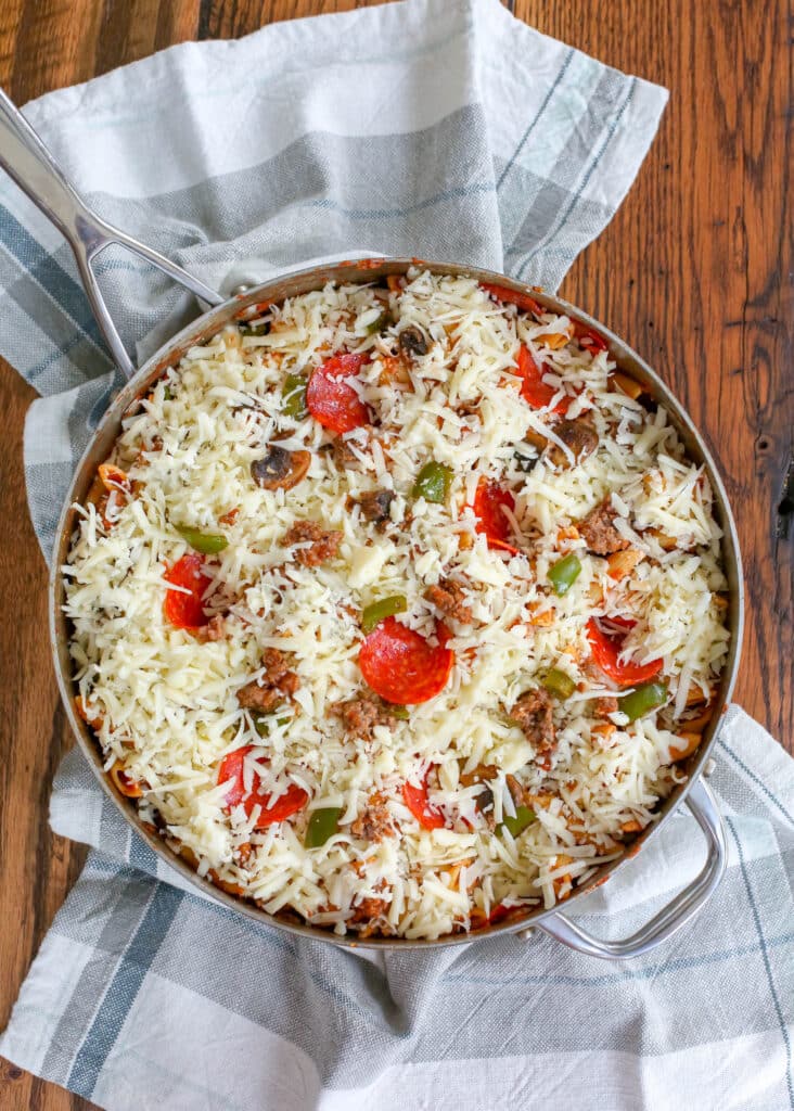 Cheesy Pizza Pasta is a kid favorite that the adult's love too!