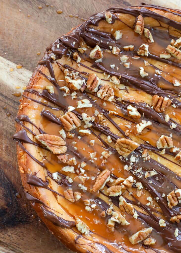 Chocolate, caramel, and pecans add up to an awesome Turtle Cheesecake