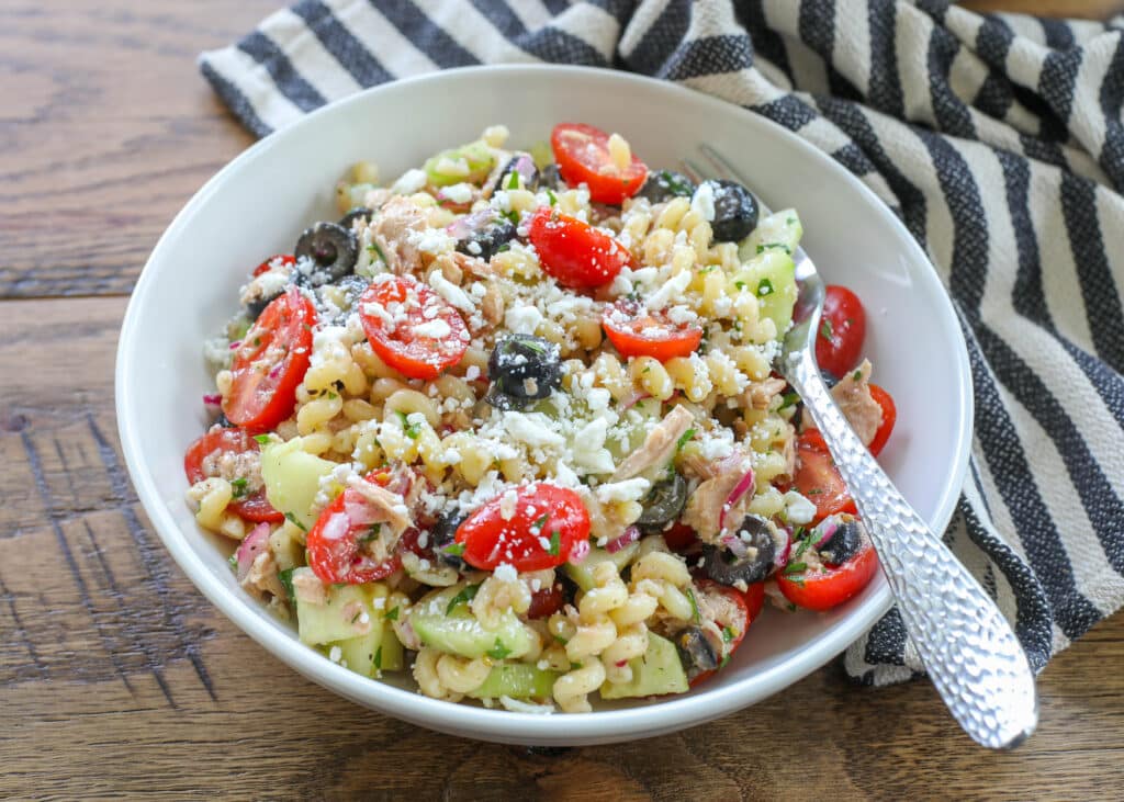 Mediterranean Tuna Pasta Salad is a summer meal to love