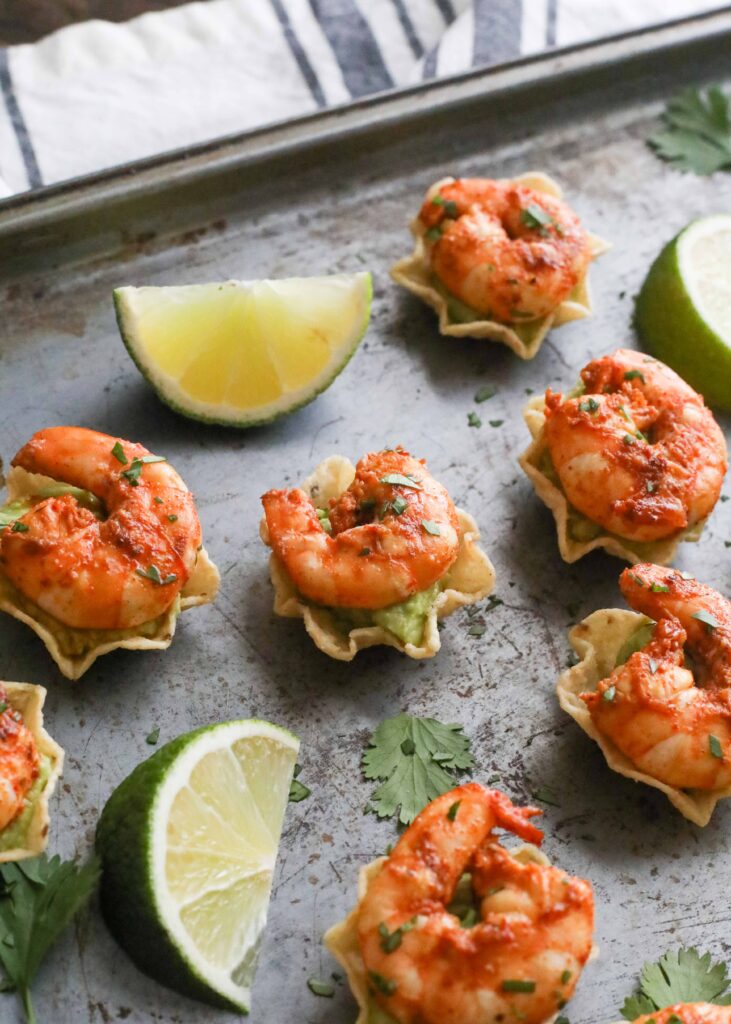 Irresistible Shrimp Bites with Avocados and crunchy tortilla chips