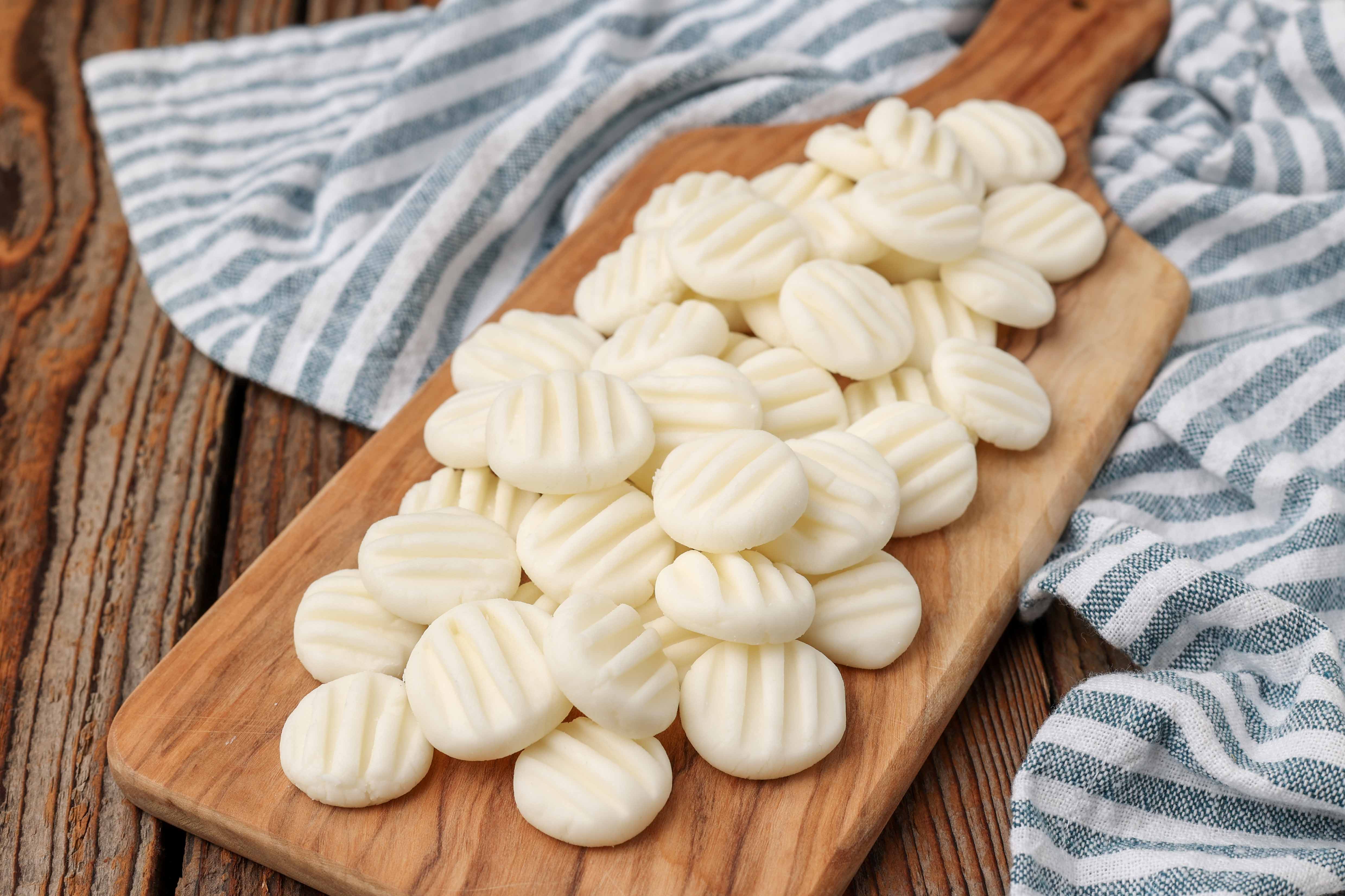 Cream Cheese Mints - Barefeet in the Kitchen