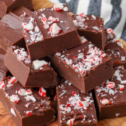 Peppermint Fudge - Barefeet in the Kitchen