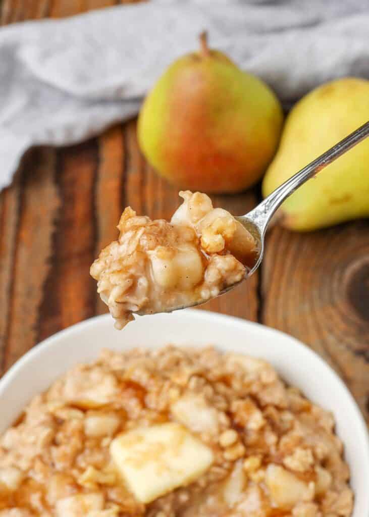 creamy oatmeal with pears, butter, and brown sugar