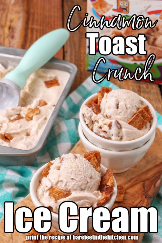 cette photo de bols de crème glacée Cinnamon Toast Crunch a été recouverte d'un lettrage blanc indiquant "Crème glacée croquante au pain grillé à la cannelle"