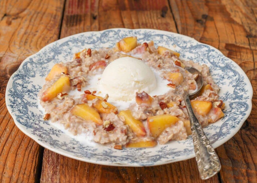 oatmeal with peaches in antique blue bowl