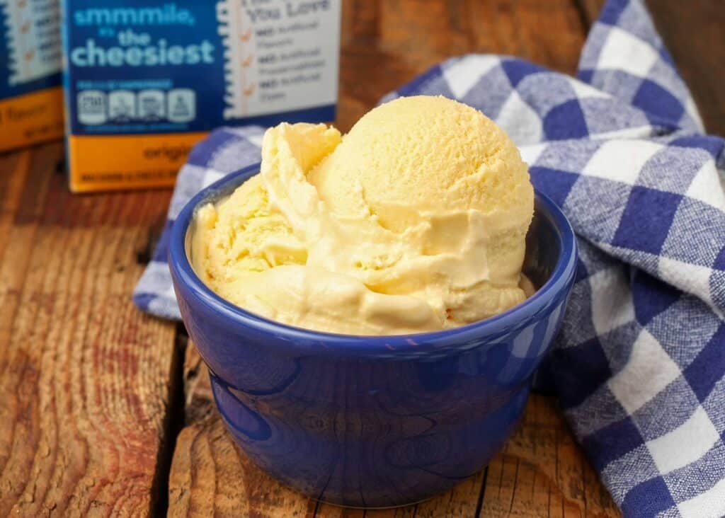 macaroni and cheese ice cream in blue bowl
