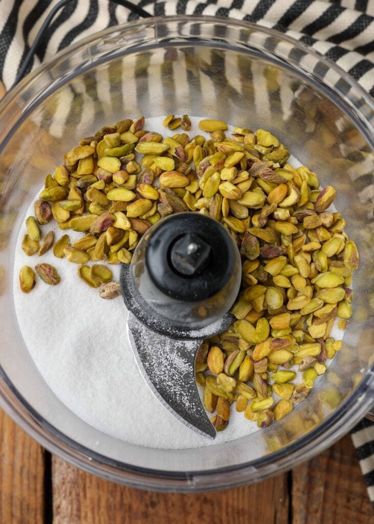 pistachios and sugar in food processor