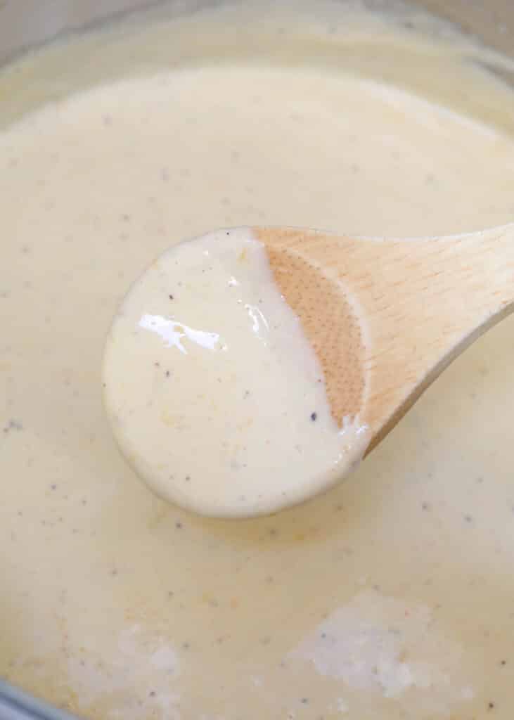 Wonderfully smooth and creamy cheese sauce is possible in just minutes!