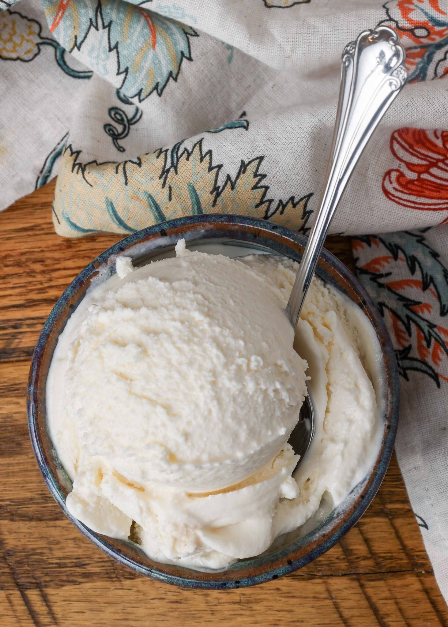 Extraordinary Sour Cream Ice Cream Pictures