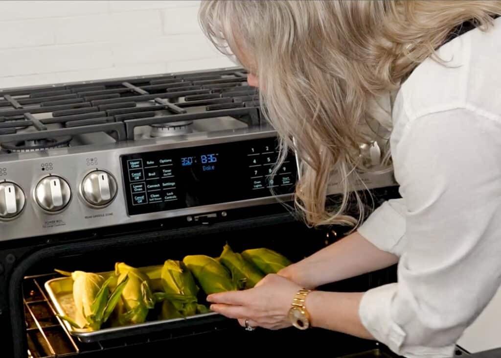 roasting corn in the husk in the oven