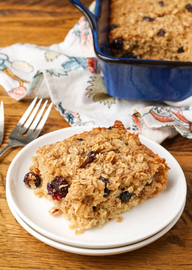 close up of sliced baked oatmeal